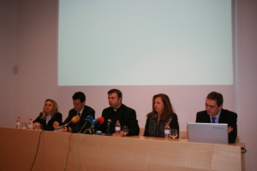 20111128-bono turstico