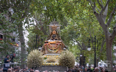La Virgen de las Angustias, en las calles de Granada