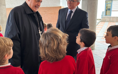 Visita pastoral al Colegio Monaita-Mulhacén