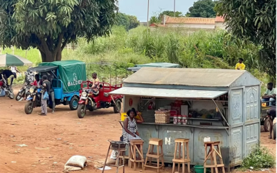 Granada con Angola (Asociación Moviendo Corazones), en “El Espejo”