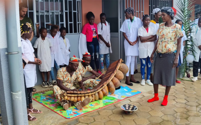 Teatro benéfico, para “Moviendo Corazones”