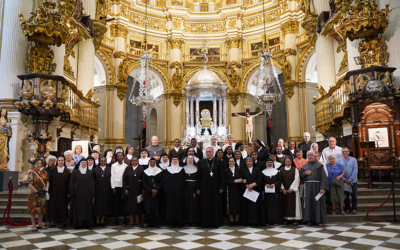 Celebradas las vísperas en la Catedral, con una invitación a vivir “con espíritu contemplativo”