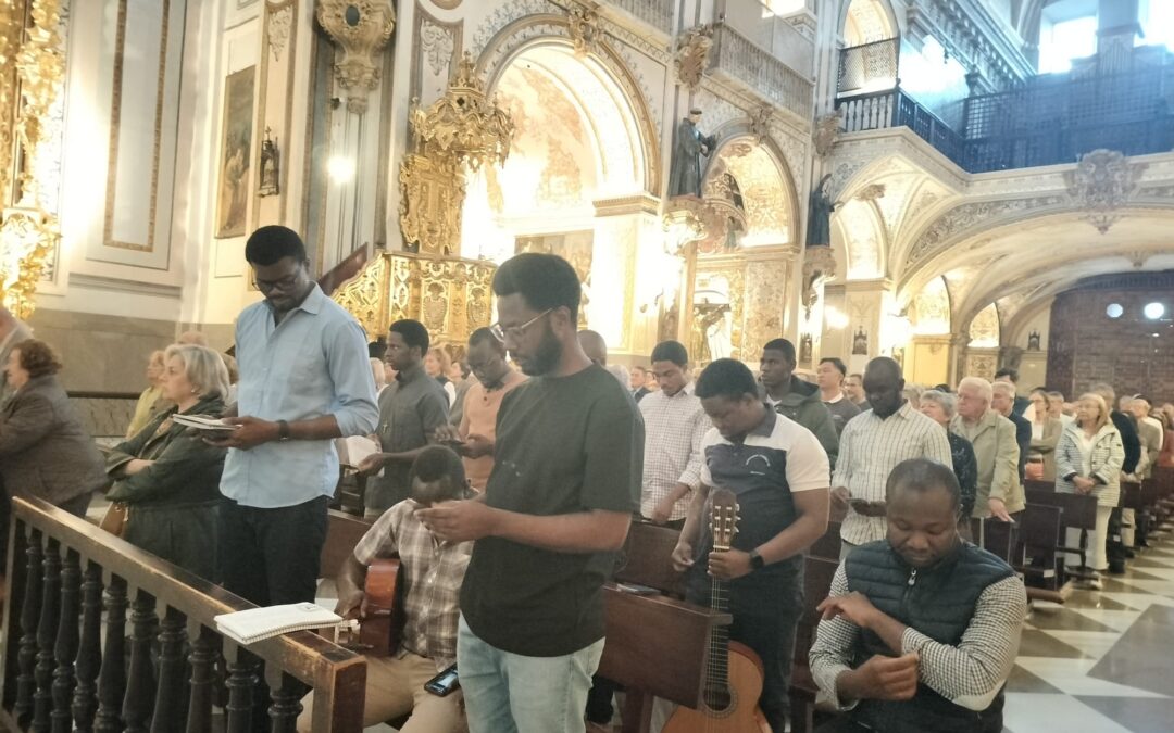 “La importancia de la oración, para que no falten vocaciones sacerdotales y a la vida consagrada”