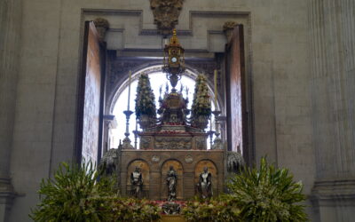 Granada vibra en el amor a Jesús Eucaristía