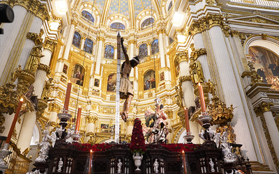 La ciudad de Granada renueva su Voto para la protección del Cristo de San Agustín