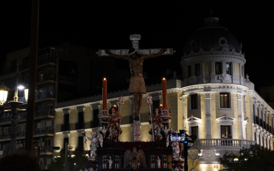 Granada ruega a Dios y da gracias por su protección