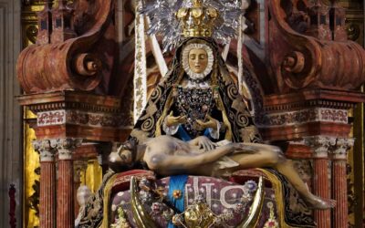 Eucaristía con la Virgen de las Angustias, en la Catedral